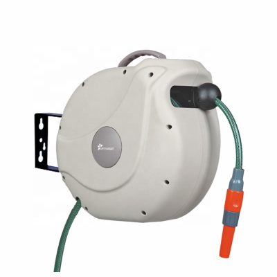 Wall mounted automatic plastic garden hose (2)